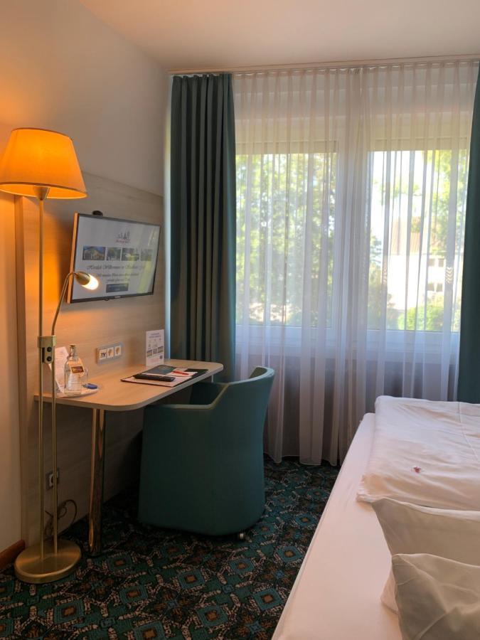 Stadthotel Geis Bad Neustadt an der Saale Exterior photo